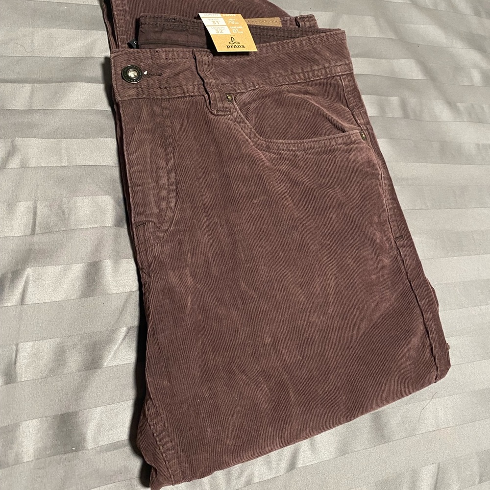 NWT Prana Sustainer Cord pants slim fit 31 x 32